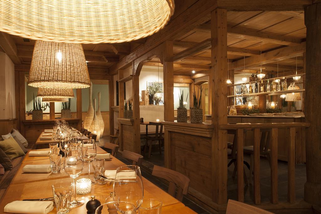 Italian Lifestyle Hotel & Osteria Chartreuse Тун Екстериор снимка