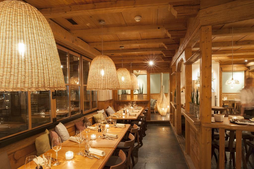 Italian Lifestyle Hotel & Osteria Chartreuse Тун Екстериор снимка