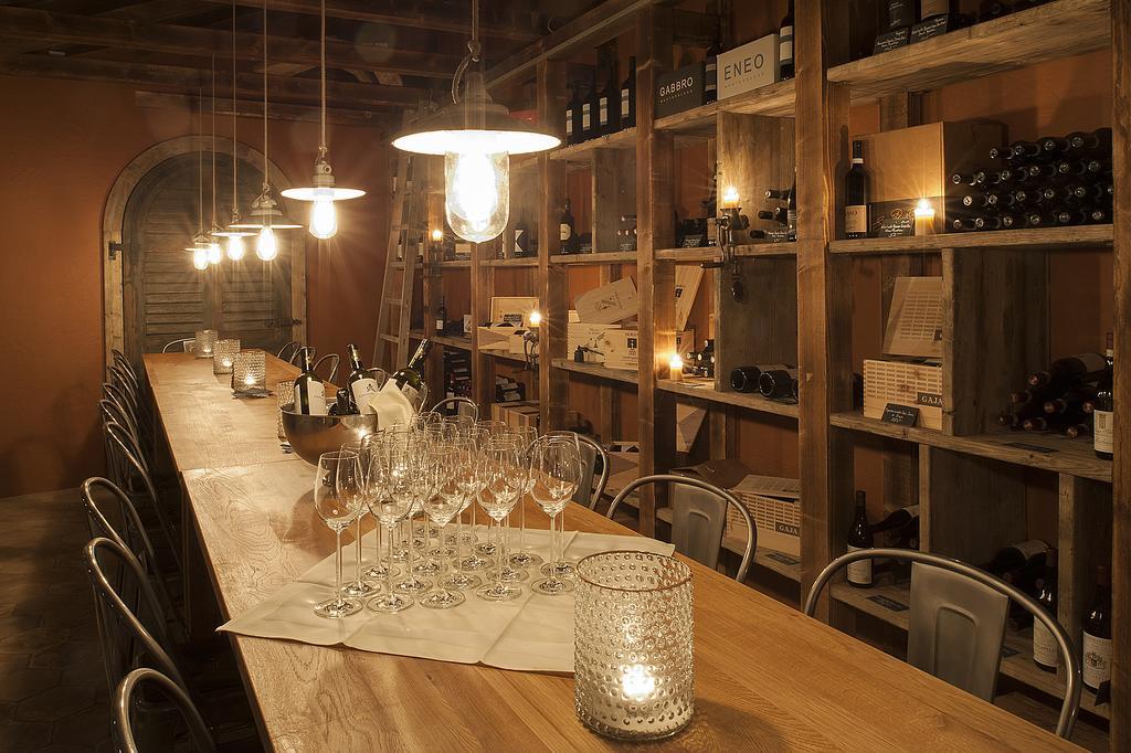 Italian Lifestyle Hotel & Osteria Chartreuse Тун Екстериор снимка