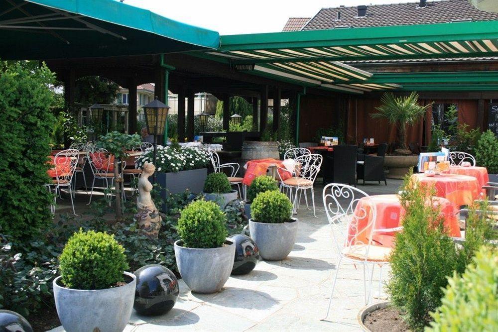 Italian Lifestyle Hotel & Osteria Chartreuse Тун Екстериор снимка