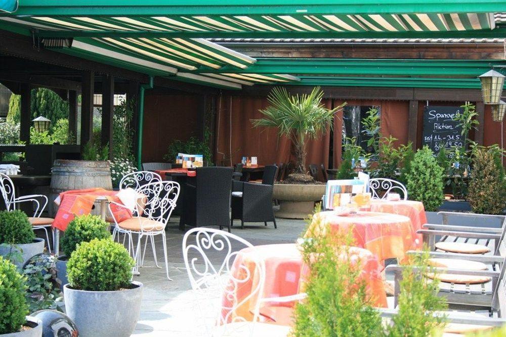 Italian Lifestyle Hotel & Osteria Chartreuse Тун Екстериор снимка