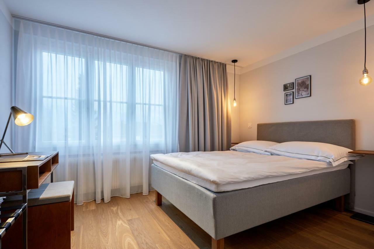Italian Lifestyle Hotel & Osteria Chartreuse Тун Екстериор снимка